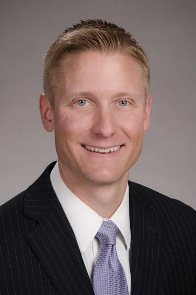 Dr. Ryan Wahlin, DDS